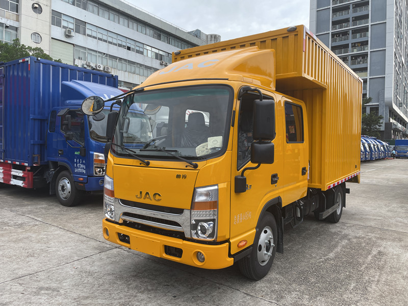 江淮 帥鈴Q3 柴油 130馬力 3.37米雙排載貨車(chē)